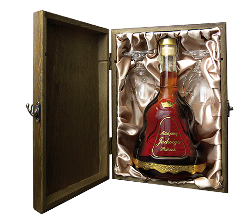 Zestaw "Jadwiga" w skrzynce wyściełanej atłasem 750 ml