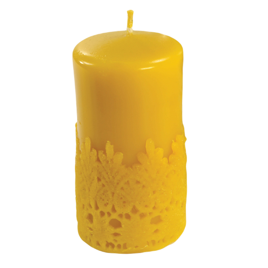 Wax candle "Roller with lace" small